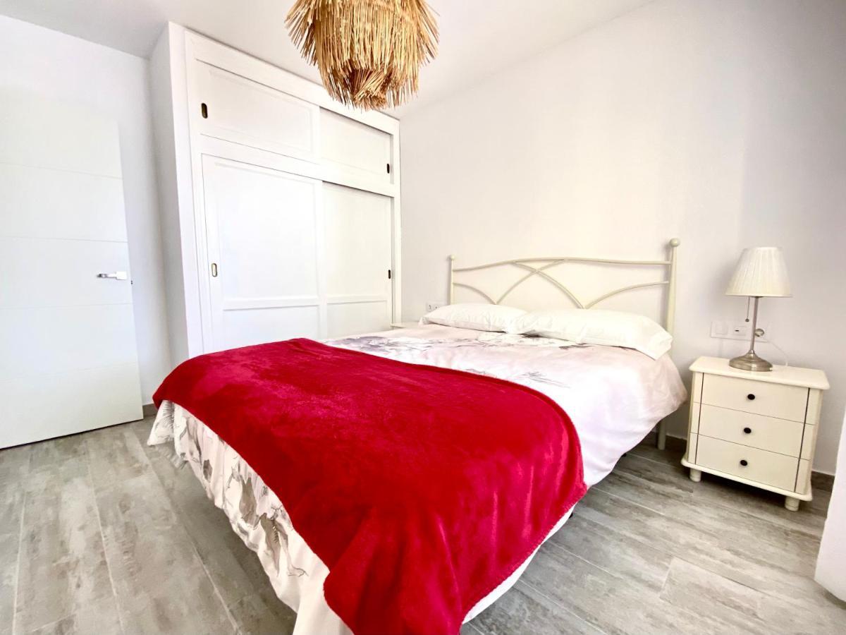 Modern Apartment With Sea Views In Κοραλέχο Εξωτερικό φωτογραφία