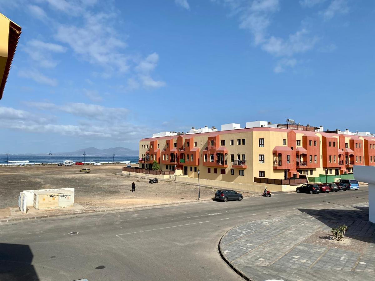 Modern Apartment With Sea Views In Κοραλέχο Εξωτερικό φωτογραφία