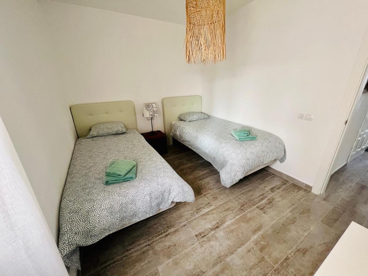 Modern Apartment With Sea Views In Κοραλέχο Εξωτερικό φωτογραφία